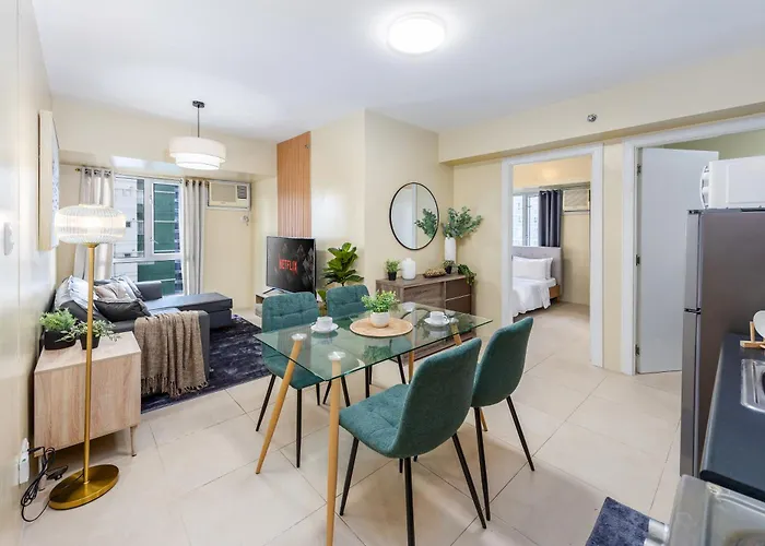 Furnished 2-bedroom In Avida Towers Riala, It Park With Fast Wifi, Netflix, Pool And *