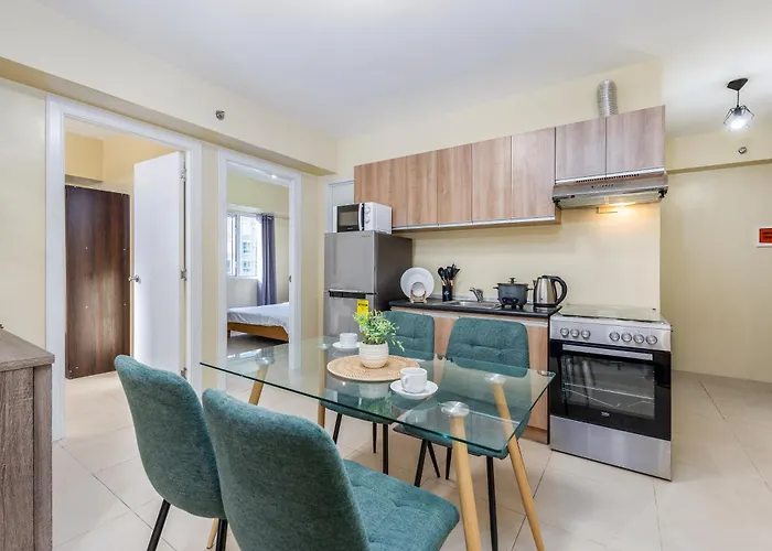 Furnished 2-bedroom In Avida Towers Riala, It Park With Fast Wifi, Netflix, Pool And