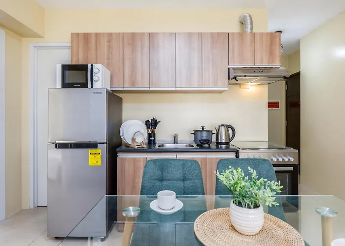 Apartment Furnished 2-bedroom In Avida Towers Riala, It Park With Fast Wifi, Netflix, Pool And *