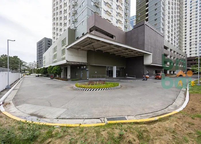 Furnished 2-bedroom In Avida Towers Riala, It Park With Fast Wifi, Netflix, Pool And * Cebu