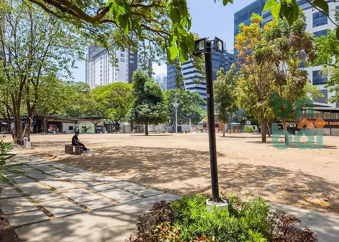 Apartment Furnished 2-bedroom In Avida Towers Riala, It Park With Fast Wifi, Netflix, Pool And *